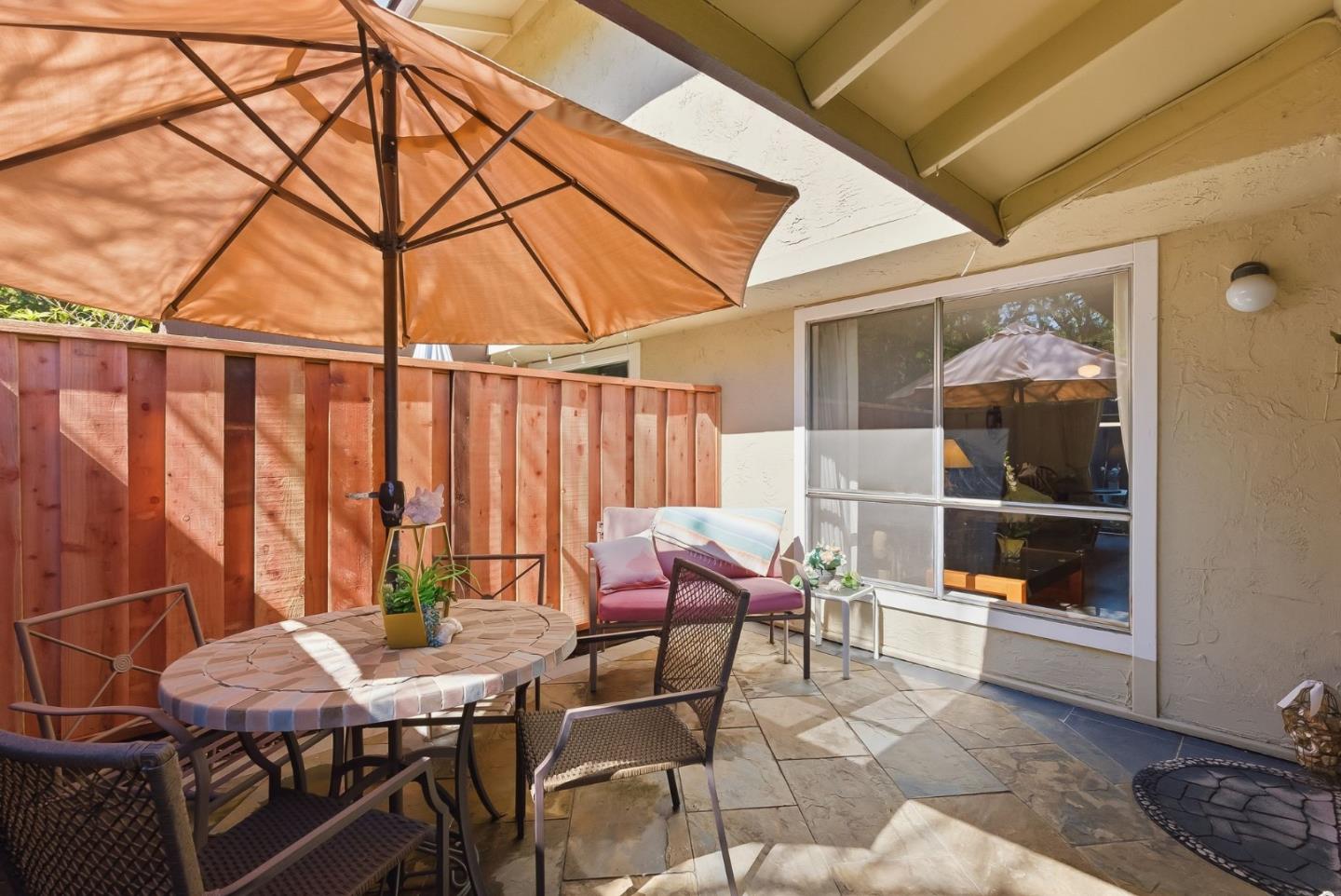 Detail Gallery Image 3 of 38 For 4994 Peach Ter, Campbell,  CA 95008 - 2 Beds | 1/1 Baths