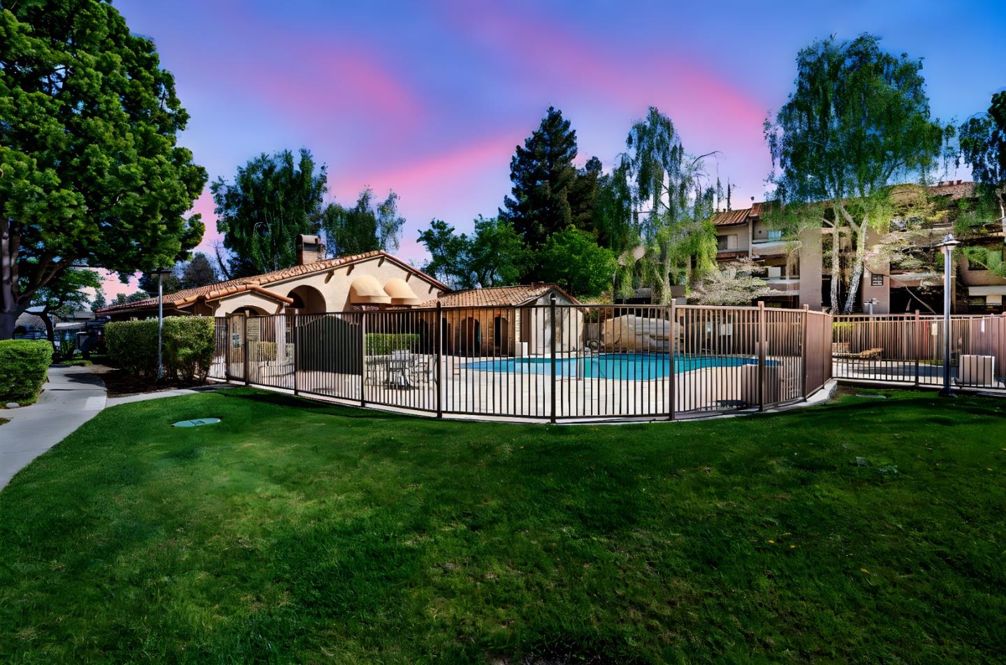 Detail Gallery Image 21 of 28 For 2250 Monroe St #184,  Santa Clara,  CA 95050 - 1 Beds | 1 Baths