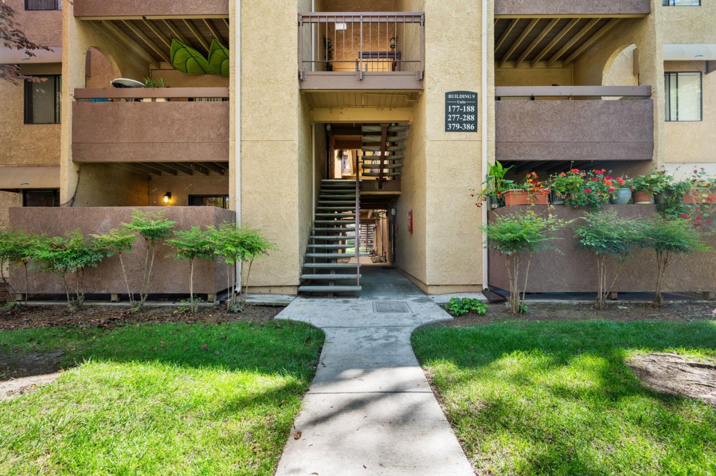 Detail Gallery Image 25 of 28 For 2250 Monroe St #184,  Santa Clara,  CA 95050 - 1 Beds | 1 Baths