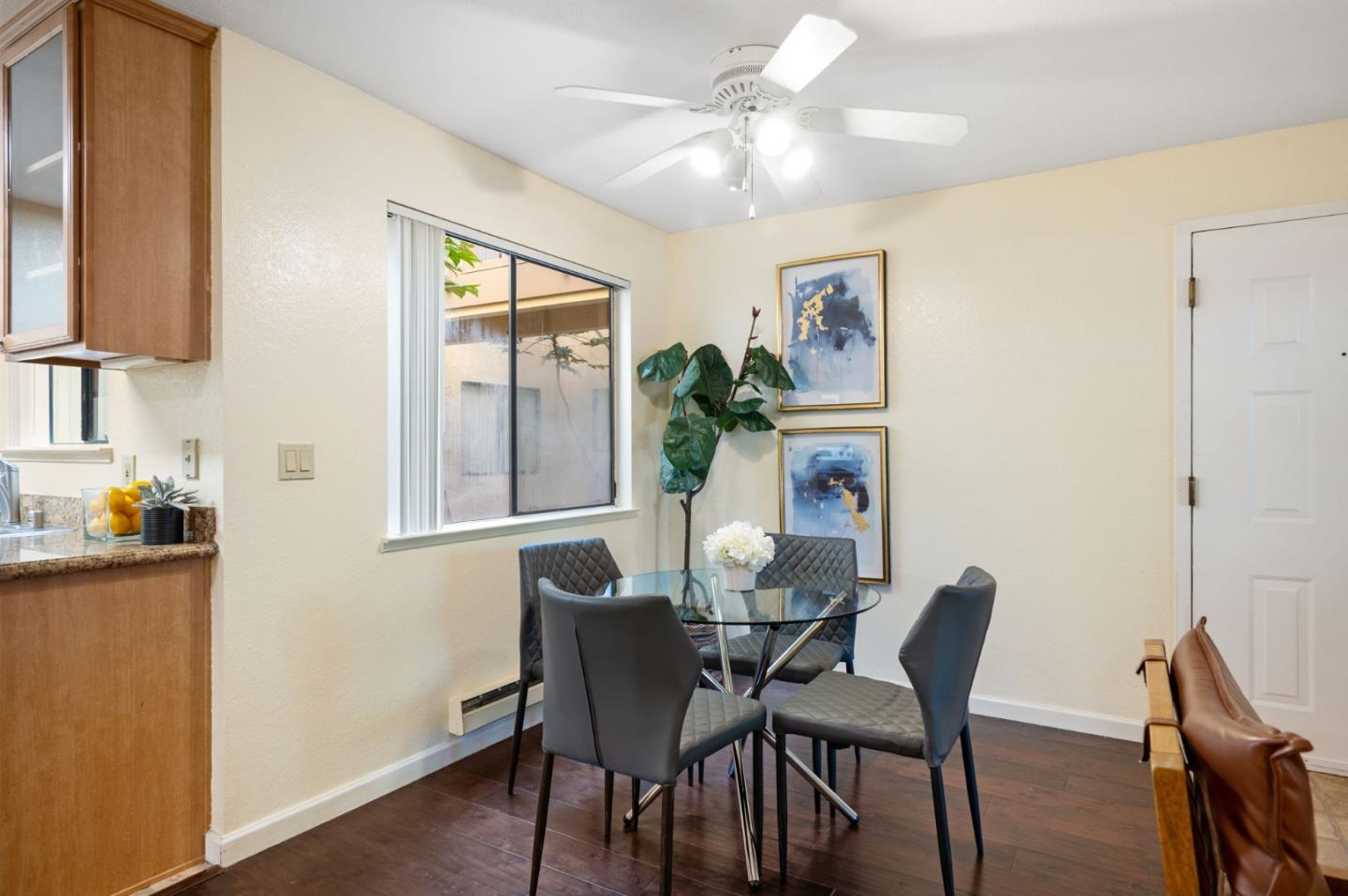 Detail Gallery Image 6 of 28 For 2250 Monroe St #184,  Santa Clara,  CA 95050 - 1 Beds | 1 Baths