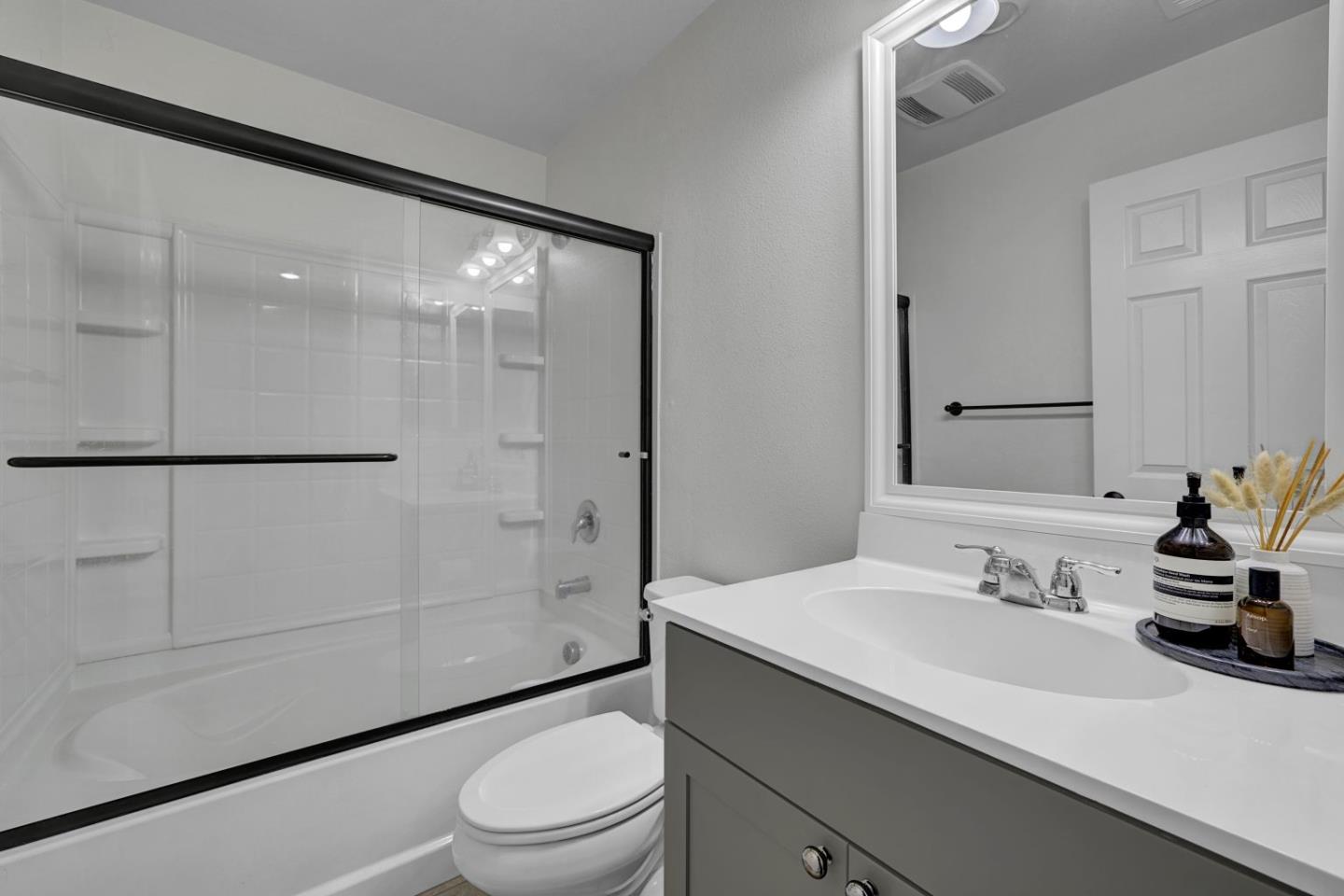 Detail Gallery Image 20 of 40 For 3086 Manuel St #2,  San Jose,  CA 95136 - 2 Beds | 2 Baths