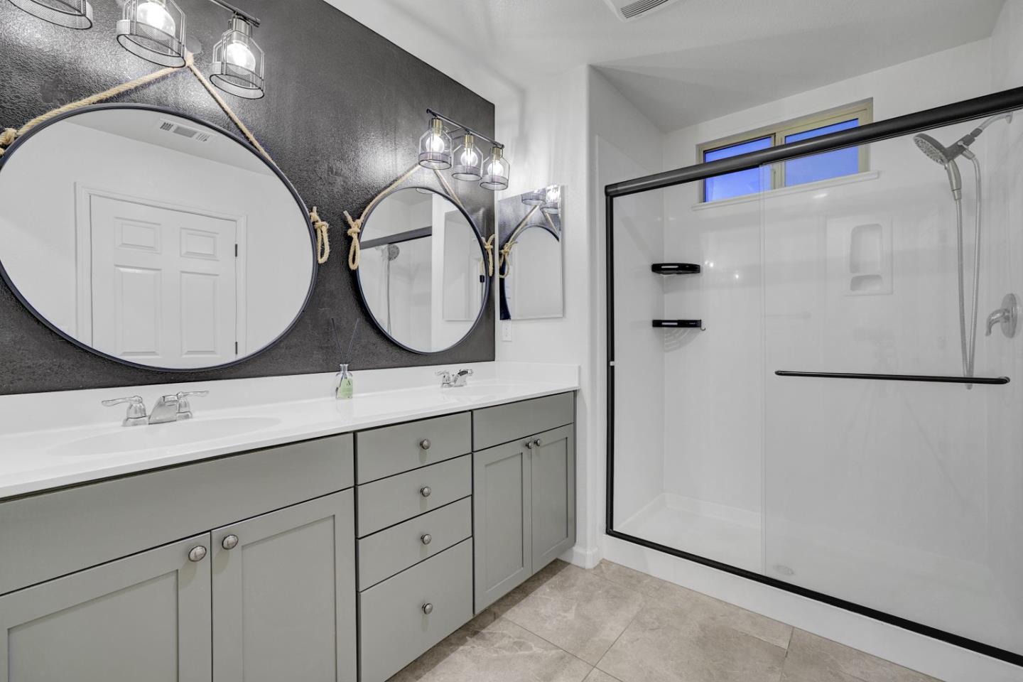 Detail Gallery Image 27 of 40 For 3086 Manuel St #2,  San Jose,  CA 95136 - 2 Beds | 2 Baths