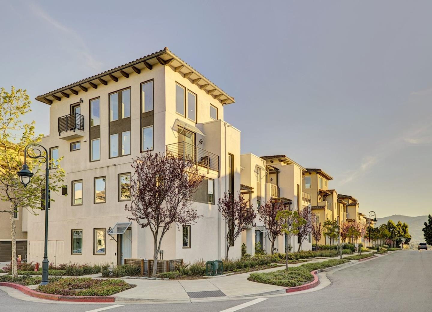 Detail Gallery Image 33 of 40 For 3086 Manuel St #2,  San Jose,  CA 95136 - 2 Beds | 2 Baths