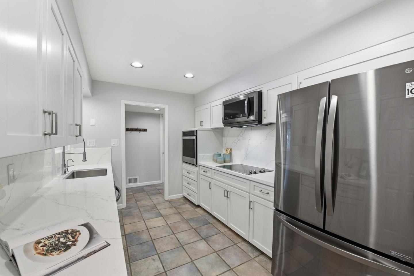Detail Gallery Image 10 of 51 For 1663 Curtner Ave, San Jose,  CA 95125 - 3 Beds | 2 Baths