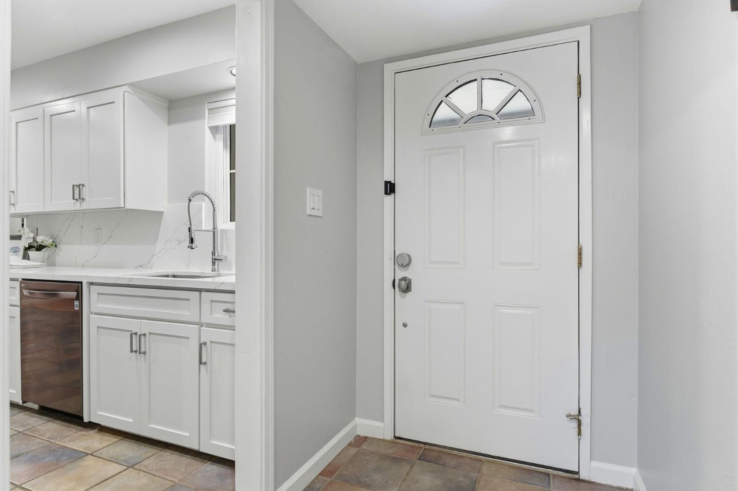 Detail Gallery Image 5 of 51 For 1663 Curtner Ave, San Jose,  CA 95125 - 3 Beds | 2 Baths