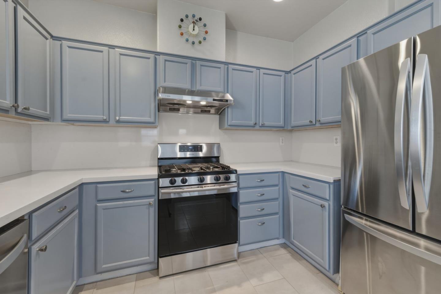 Detail Gallery Image 14 of 50 For 914 Brea Ln, San Jose,  CA 95138 - 2 Beds | 2 Baths