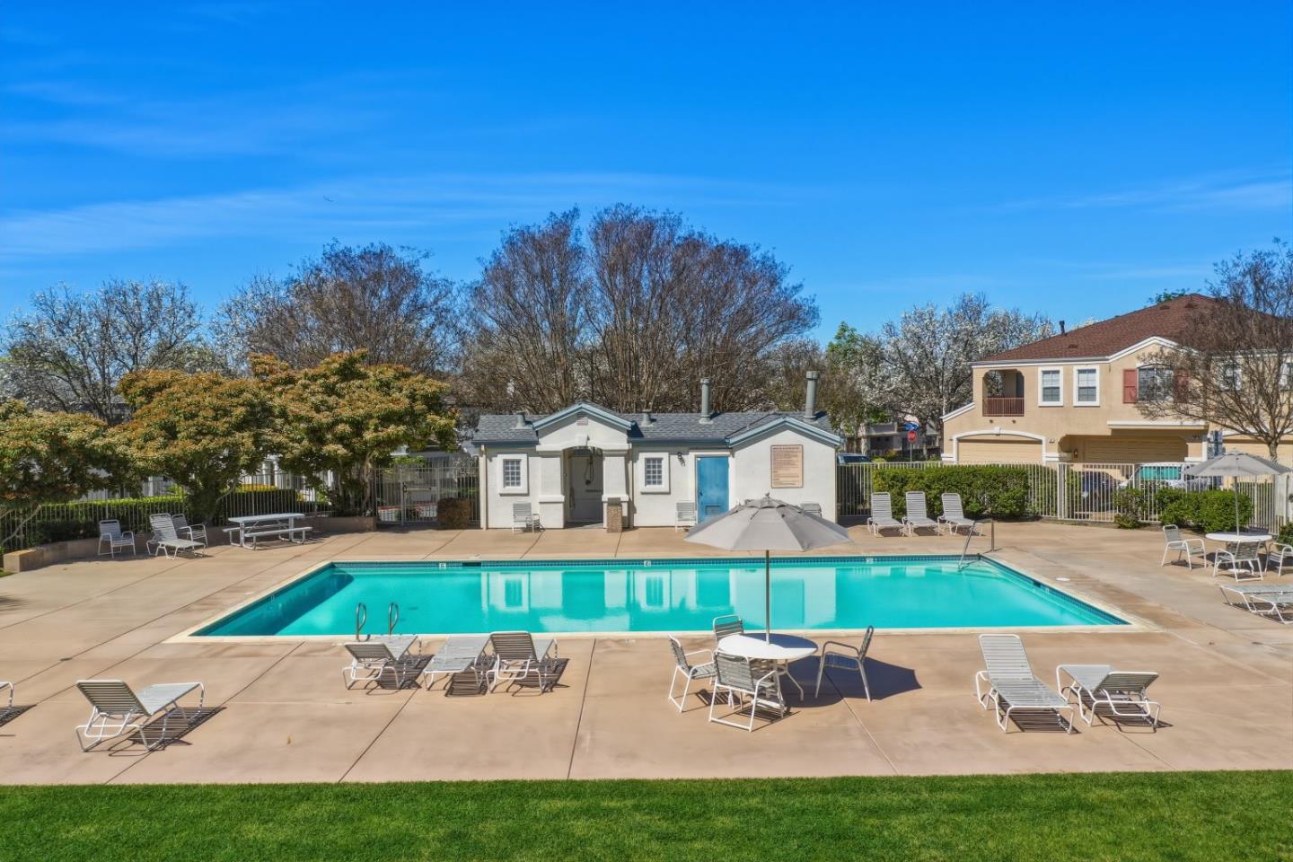 Detail Gallery Image 36 of 50 For 914 Brea Ln, San Jose,  CA 95138 - 2 Beds | 2 Baths