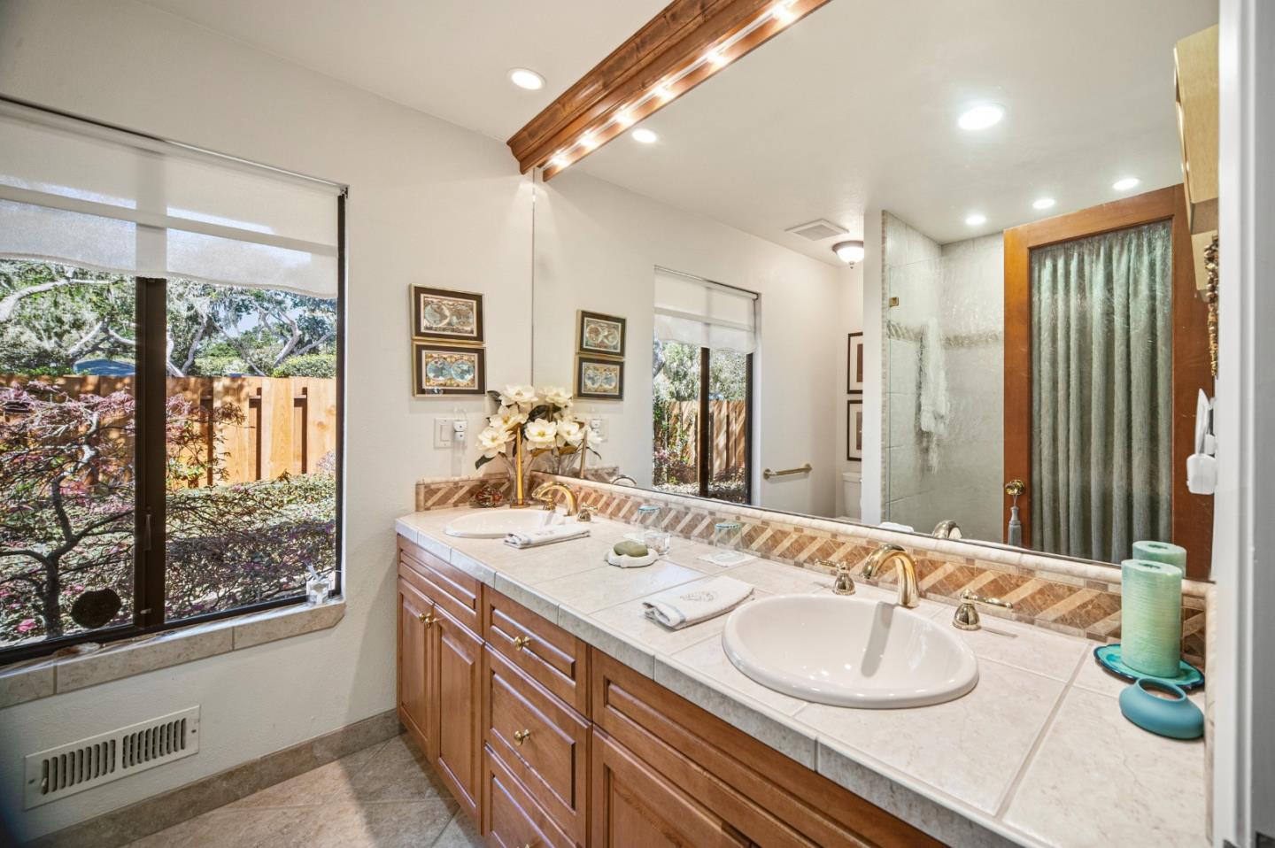 Detail Gallery Image 31 of 46 For 2911 Colton Rd, Pebble Beach,  CA 93953 - 3 Beds | 2/1 Baths