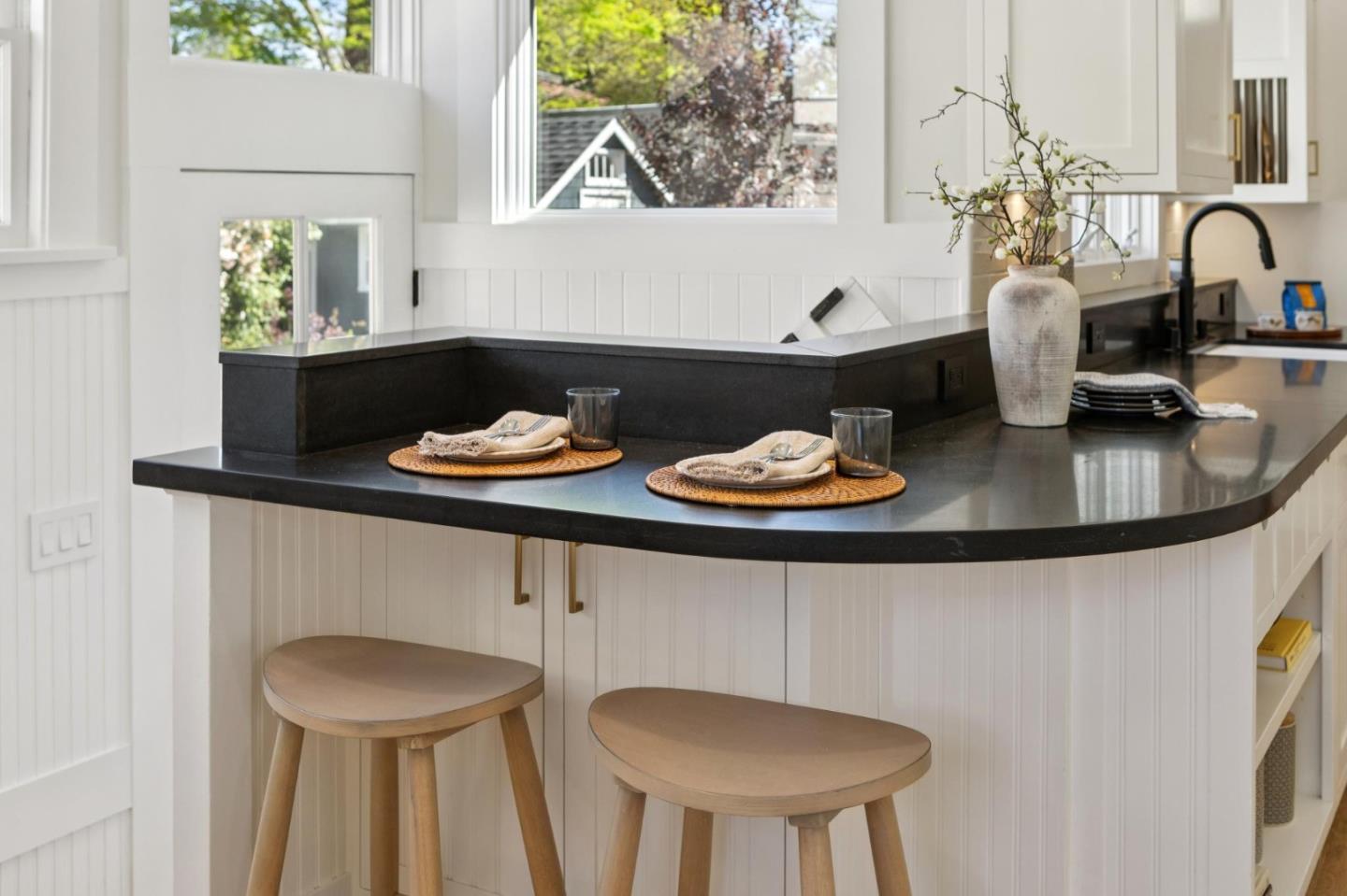 Detail Gallery Image 12 of 38 For 1619 Escobita Ave, Palo Alto,  CA 94306 - 3 Beds | 2/1 Baths