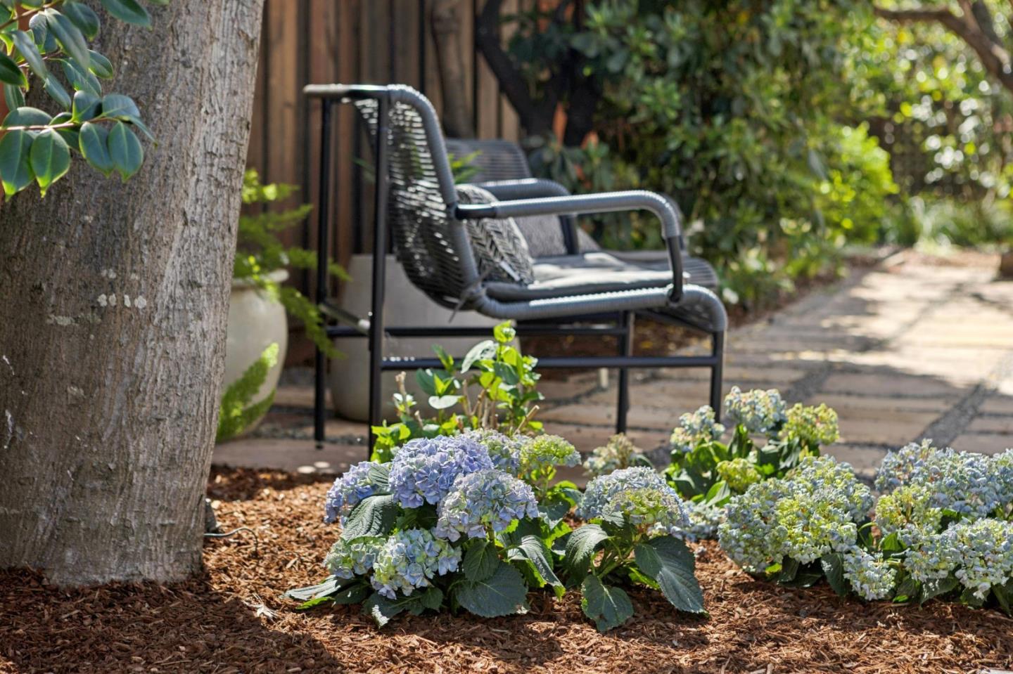 Detail Gallery Image 32 of 38 For 1619 Escobita Ave, Palo Alto,  CA 94306 - 3 Beds | 2/1 Baths