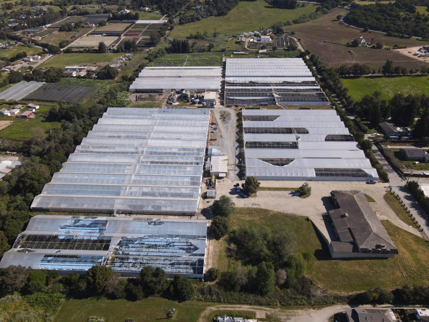 Detail Gallery Image 3 of 7 For 133 Hughes Rd, Watsonville,  CA 95076 - – Beds | – Baths