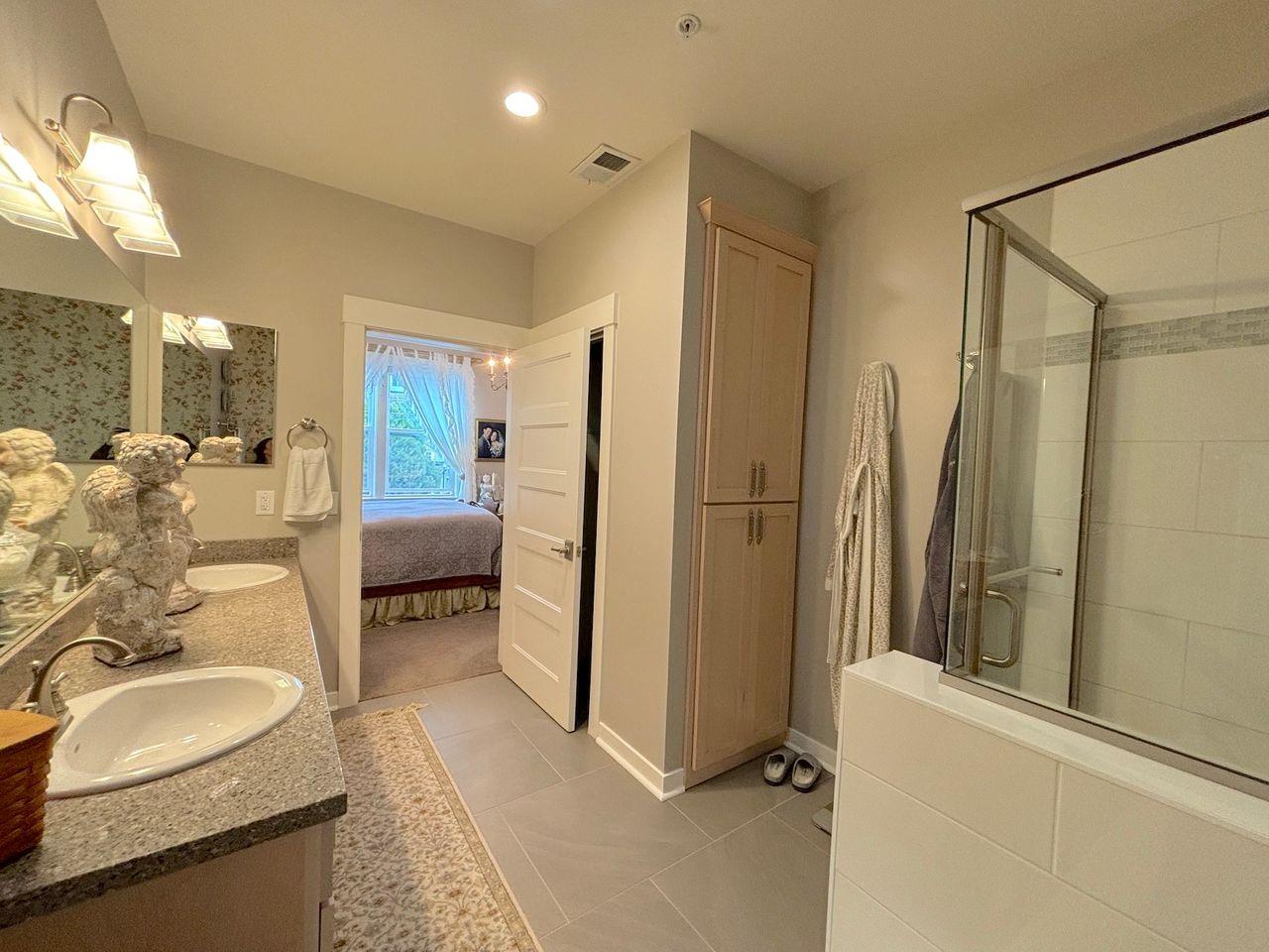 Detail Gallery Image 17 of 33 For 450 Granite Way, Aptos,  CA 95003 - 3 Beds | 2/1 Baths