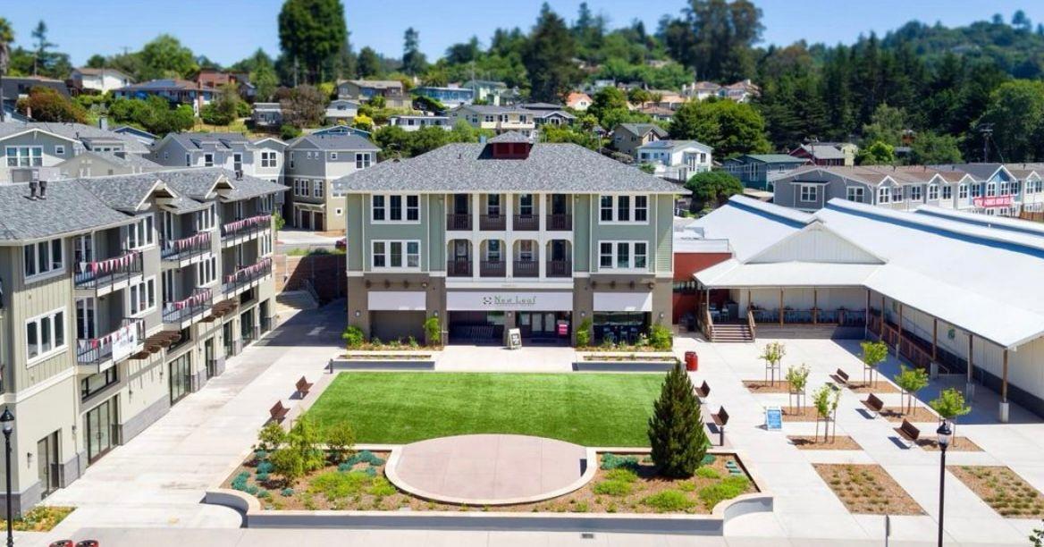 Detail Gallery Image 27 of 33 For 450 Granite Way, Aptos,  CA 95003 - 3 Beds | 2/1 Baths