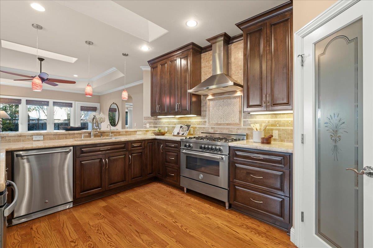 Detail Gallery Image 14 of 59 For 1538 Cherry Ave, San Jose,  CA 95125 - 4 Beds | 2/1 Baths