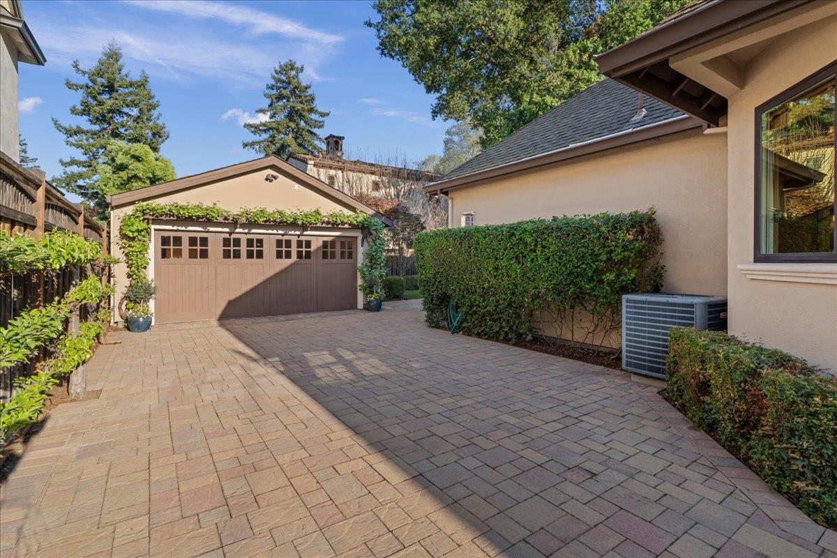 Detail Gallery Image 31 of 59 For 1538 Cherry Ave, San Jose,  CA 95125 - 4 Beds | 2/1 Baths