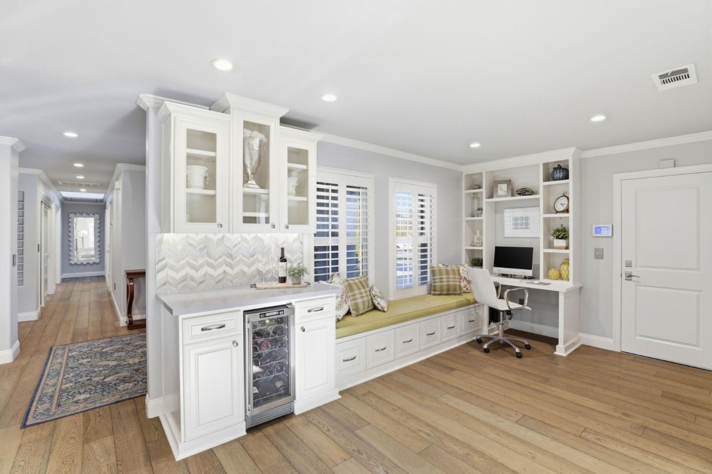 Detail Gallery Image 18 of 44 For 1351 Robsheal Dr, San Jose,  CA 95125 - 3 Beds | 2/1 Baths