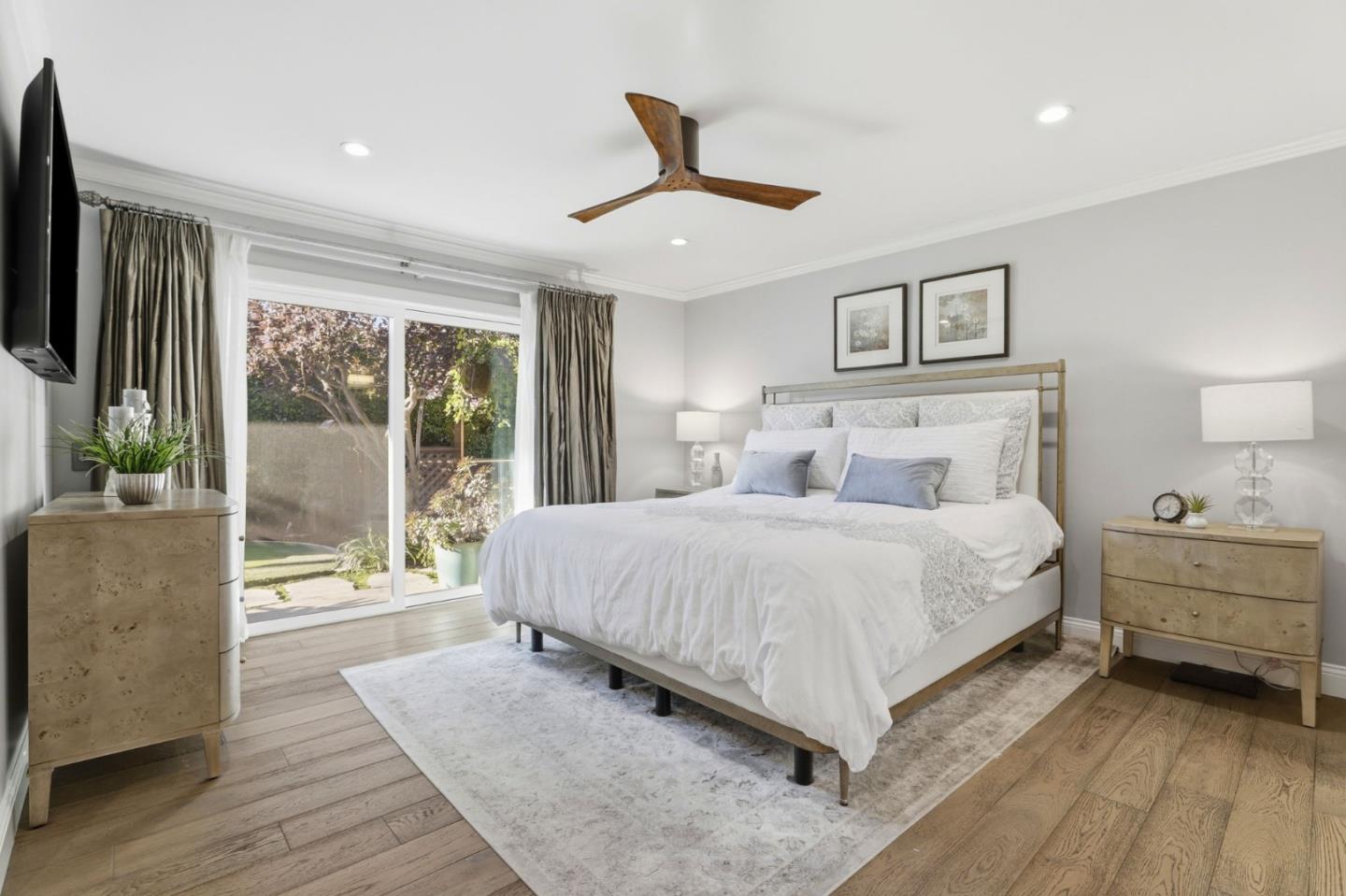 Detail Gallery Image 19 of 44 For 1351 Robsheal Dr, San Jose,  CA 95125 - 3 Beds | 2/1 Baths