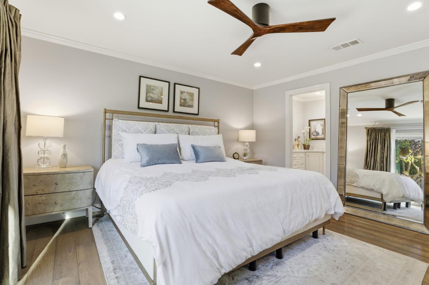 Detail Gallery Image 20 of 44 For 1351 Robsheal Dr, San Jose,  CA 95125 - 3 Beds | 2/1 Baths