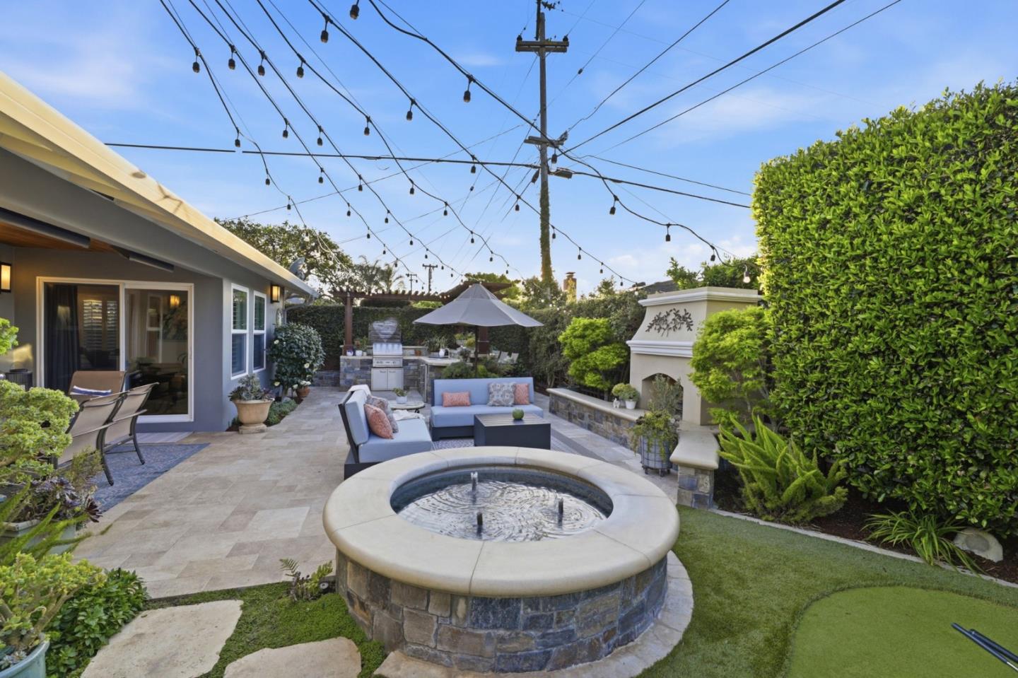 Detail Gallery Image 37 of 44 For 1351 Robsheal Dr, San Jose,  CA 95125 - 3 Beds | 2/1 Baths