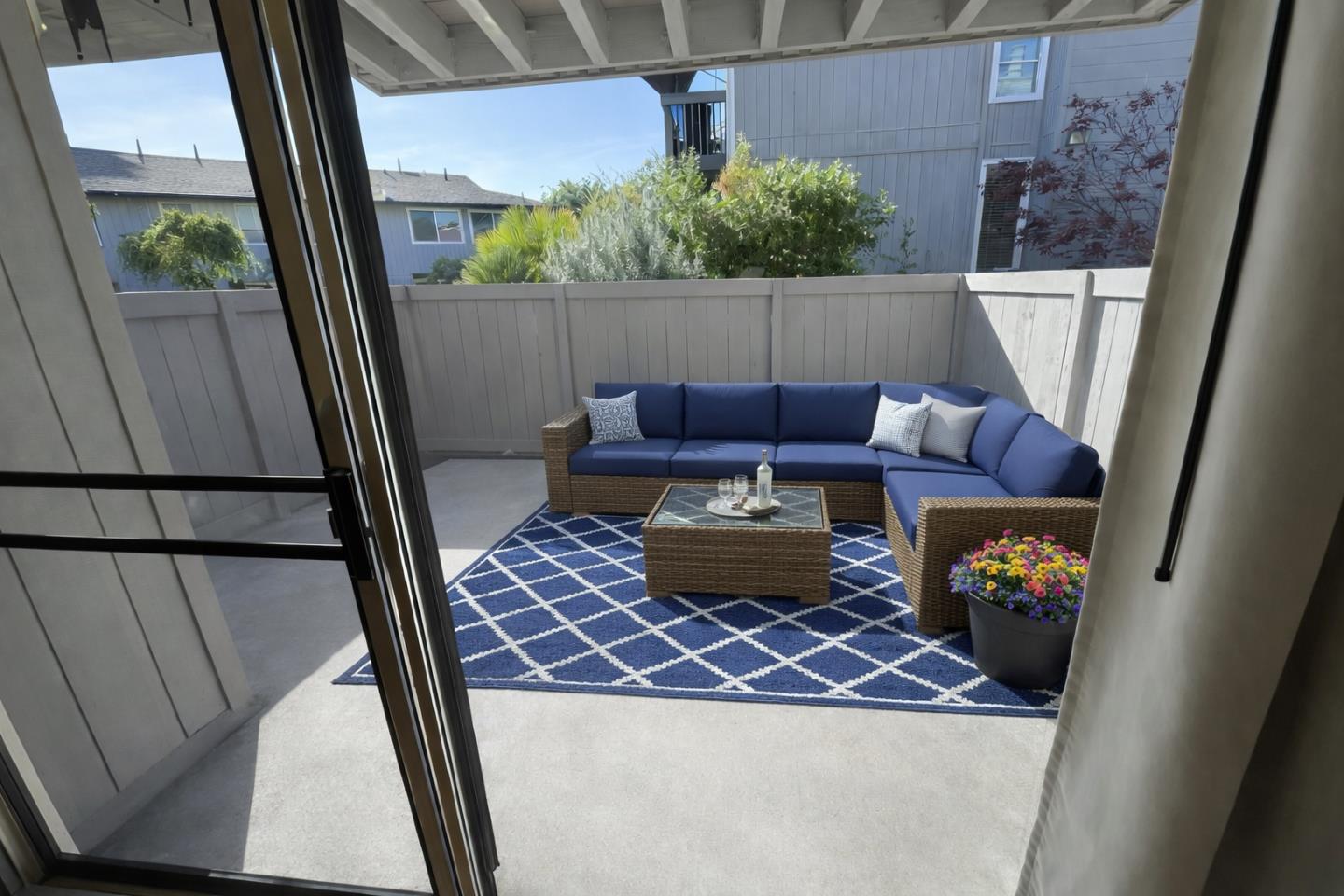 Detail Gallery Image 11 of 15 For 2212 Almaden Rd a,  San Jose,  CA 95125 - 2 Beds | 2 Baths