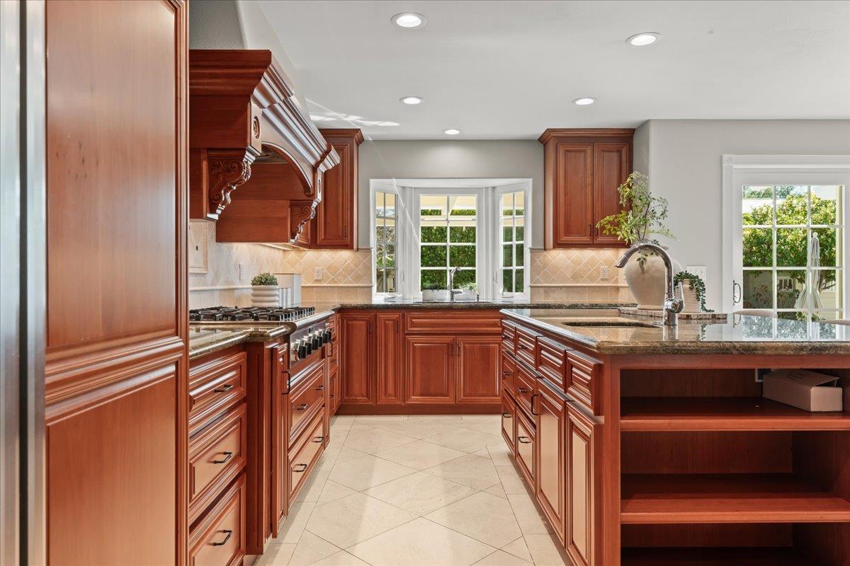 Detail Gallery Image 14 of 45 For 1434 Capri Dr, Campbell,  CA 95008 - 3 Beds | 2/1 Baths