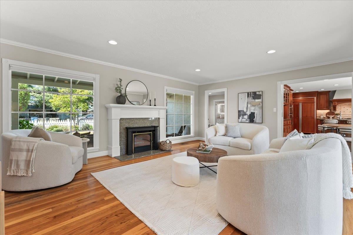 Detail Gallery Image 5 of 45 For 1434 Capri Dr, Campbell,  CA 95008 - 3 Beds | 2/1 Baths