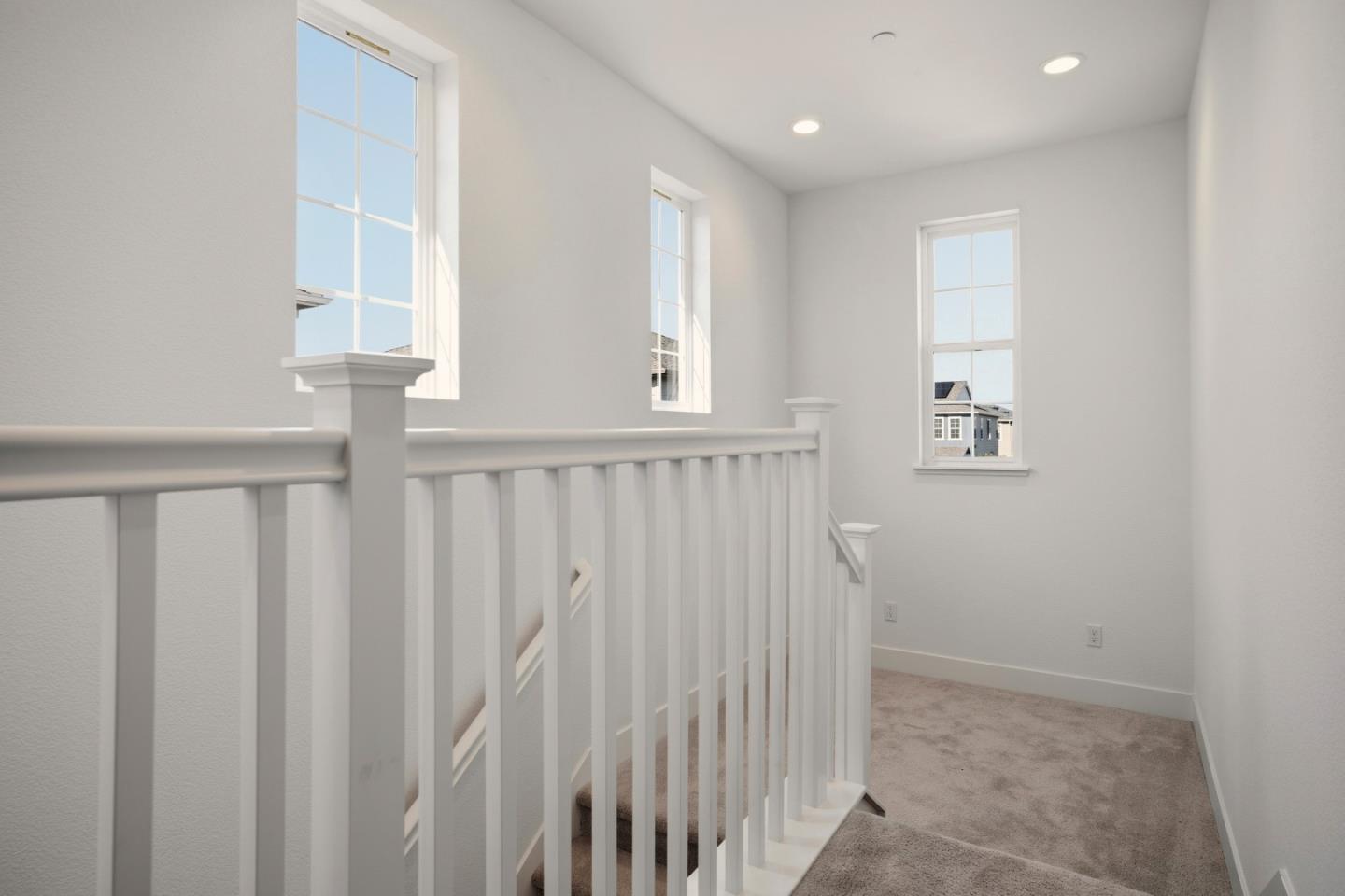 Detail Gallery Image 17 of 37 For 2785 Telegraph Blvd, Marina,  CA 93933 - 3 Beds | 2/1 Baths