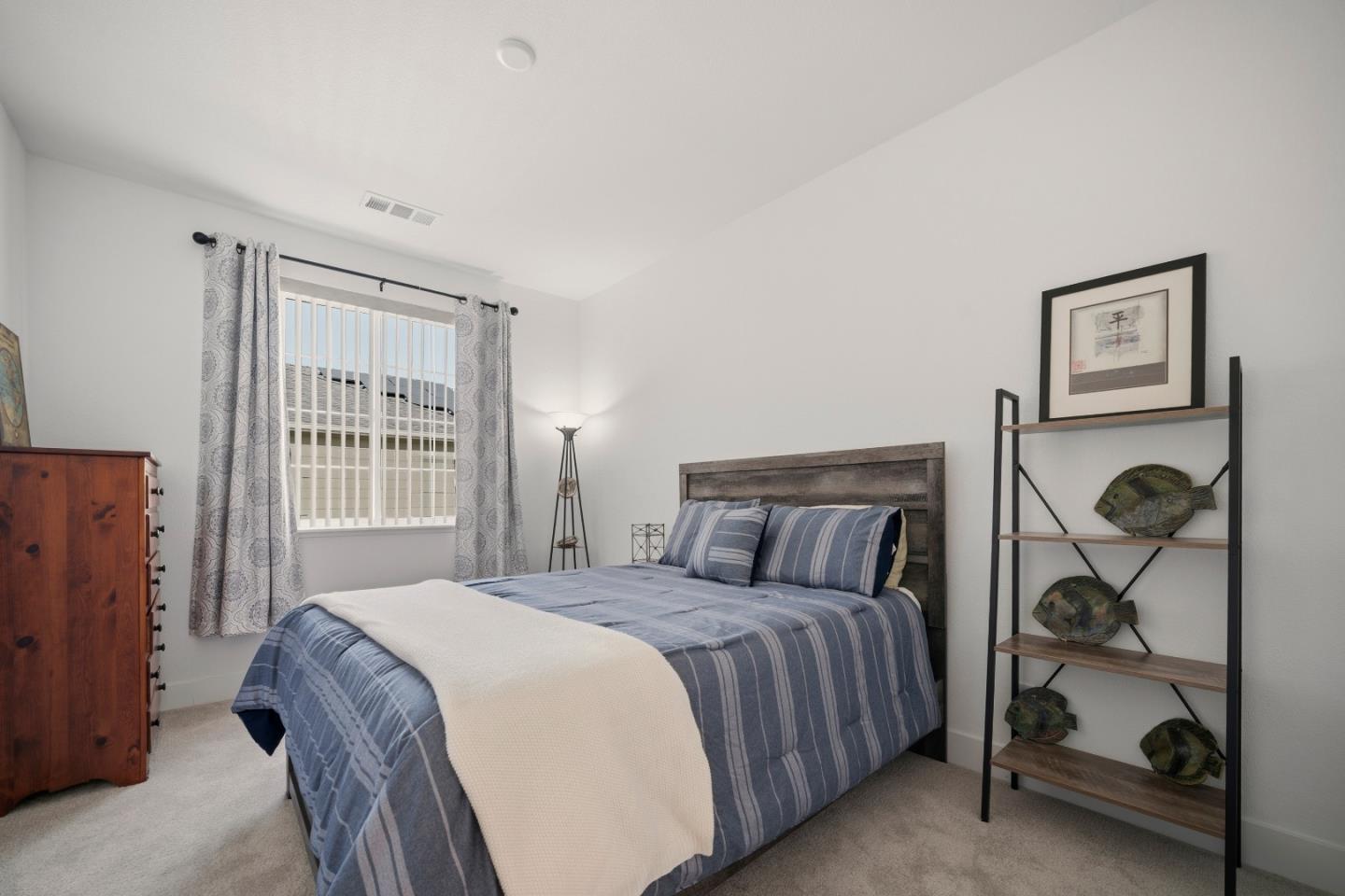 Detail Gallery Image 22 of 37 For 2785 Telegraph Blvd, Marina,  CA 93933 - 3 Beds | 2/1 Baths