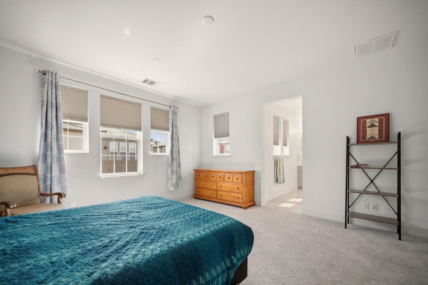 Detail Gallery Image 28 of 37 For 2785 Telegraph Blvd, Marina,  CA 93933 - 3 Beds | 2/1 Baths