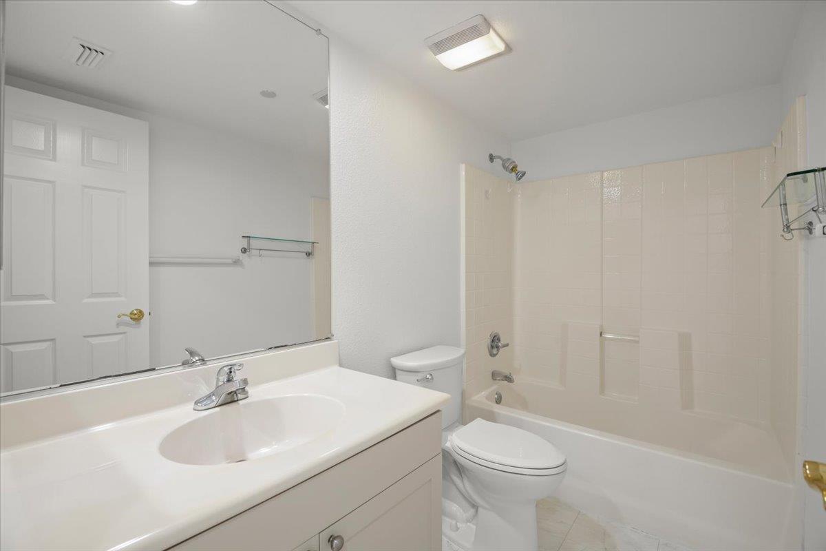 Photo #16: ML82039229 Listing: Photo #16