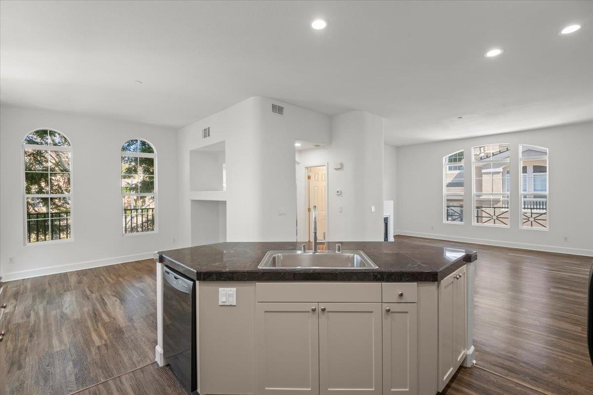 Photo #6: ML82039229 Listing: Photo #6