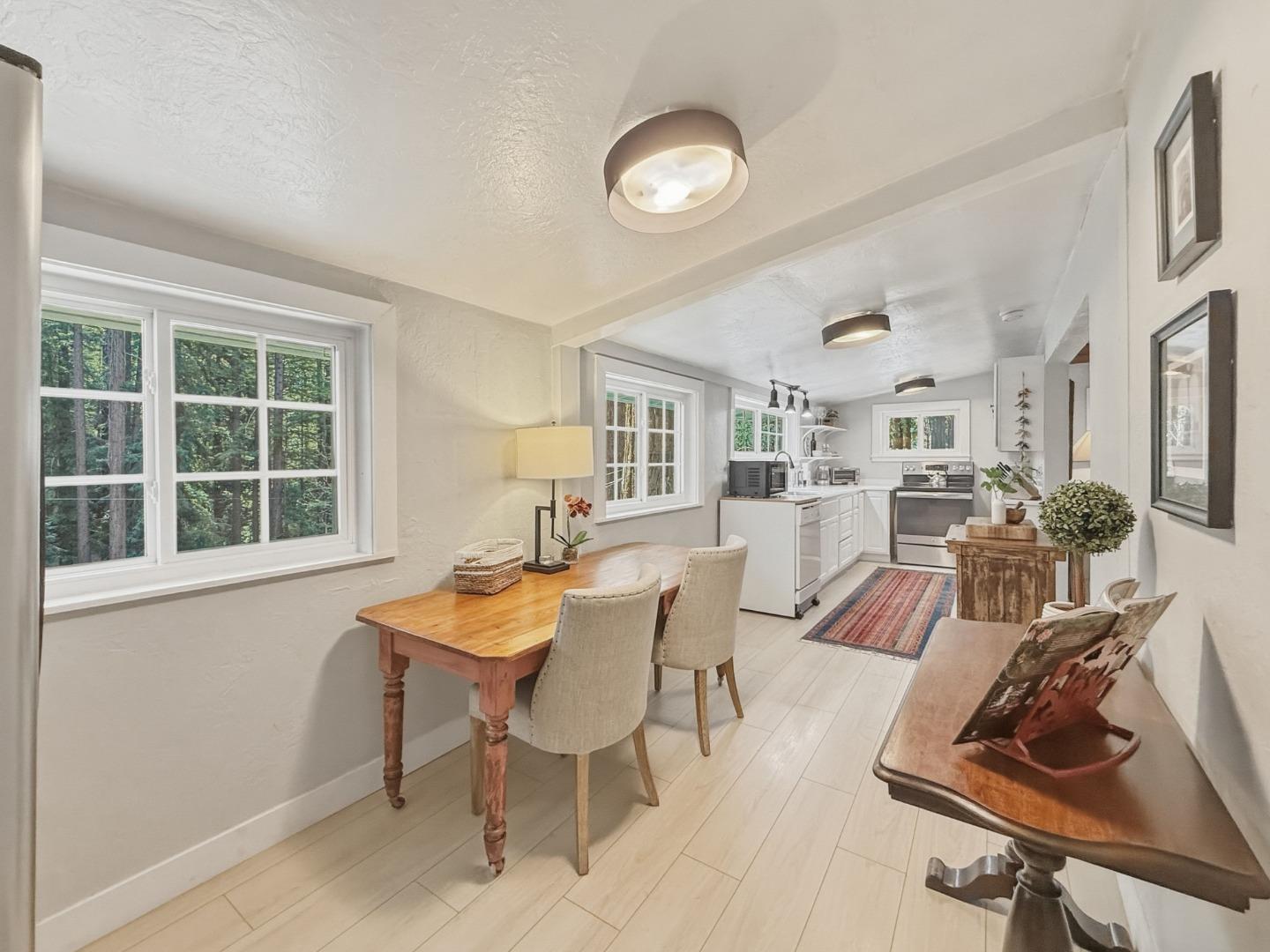 Detail Gallery Image 11 of 59 For 183 Sylvan Ave, Boulder Creek,  CA 95006 - 2 Beds | 2 Baths