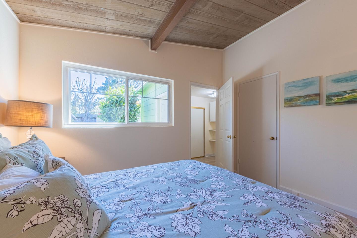 Detail Gallery Image 26 of 32 For 1227 Shafter Ave, Pacific Grove,  CA 93950 - 3 Beds | 1/1 Baths