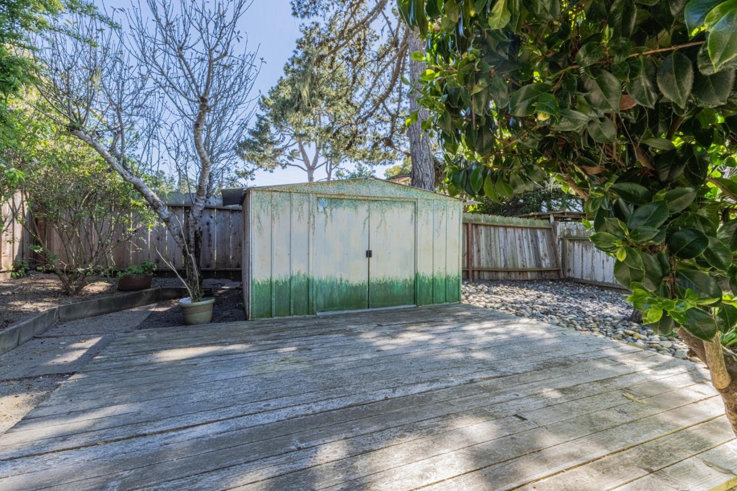 Detail Gallery Image 29 of 32 For 1227 Shafter Ave, Pacific Grove,  CA 93950 - 3 Beds | 1/1 Baths