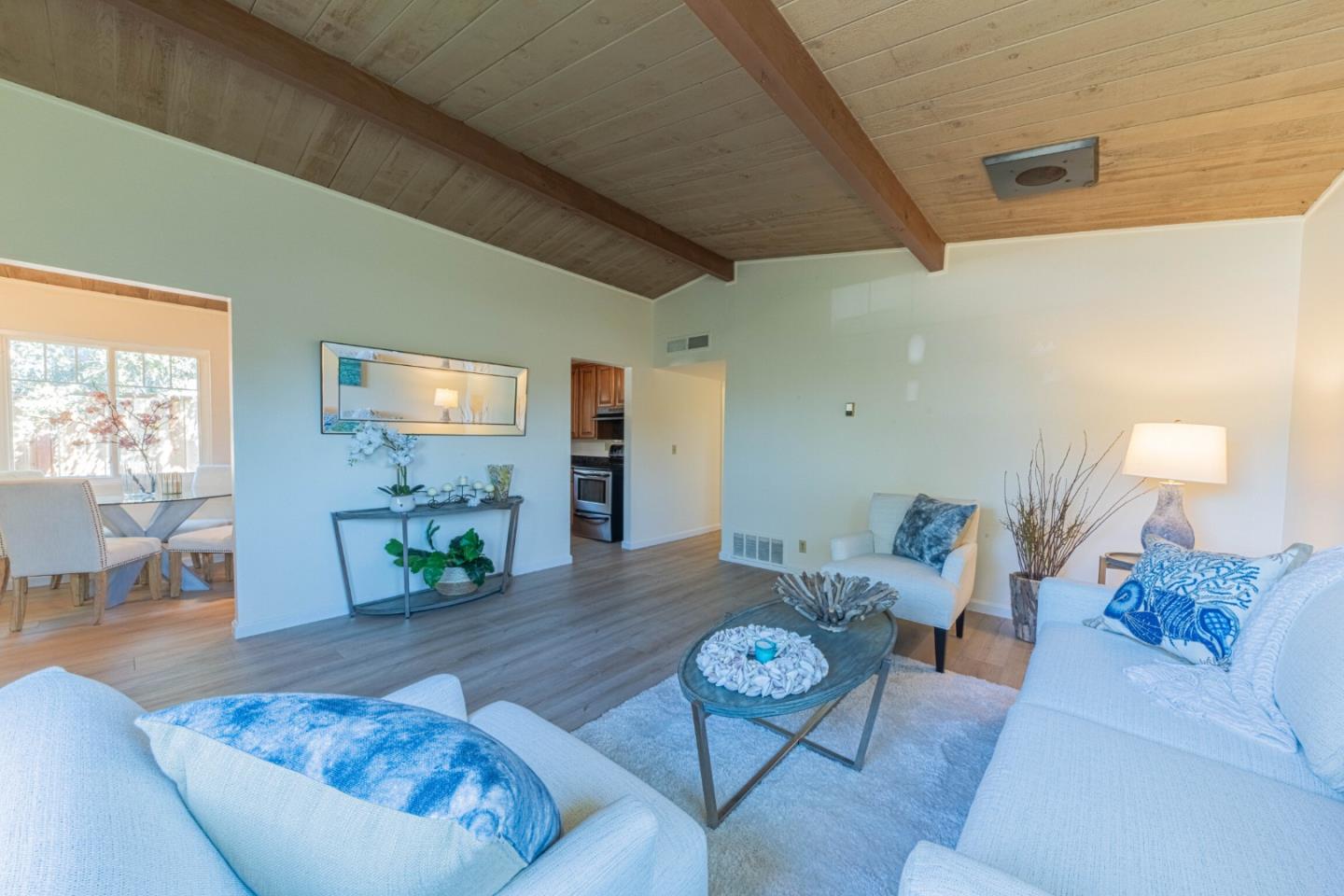 Detail Gallery Image 9 of 32 For 1227 Shafter Ave, Pacific Grove,  CA 93950 - 3 Beds | 1/1 Baths