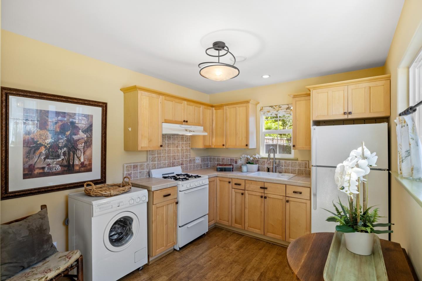 Detail Gallery Image 28 of 42 For 494 Grove Acre, Pacific Grove,  CA 93950 - 4 Beds | 3 Baths