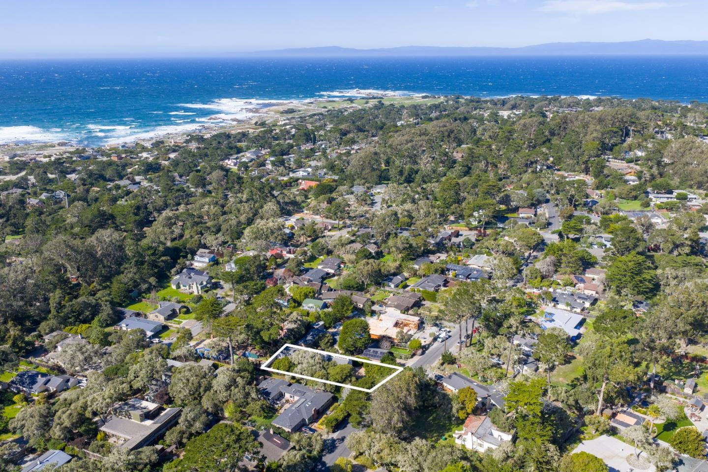 Detail Gallery Image 42 of 42 For 494 Grove Acre, Pacific Grove,  CA 93950 - 4 Beds | 3 Baths