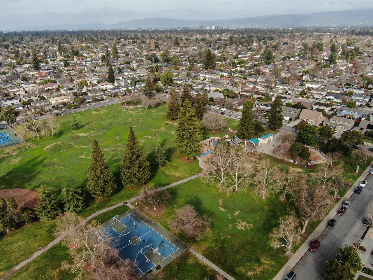 Detail Gallery Image 34 of 37 For 5087 Harwood Rd, San Jose,  CA 95124 - 5 Beds | 3/1 Baths