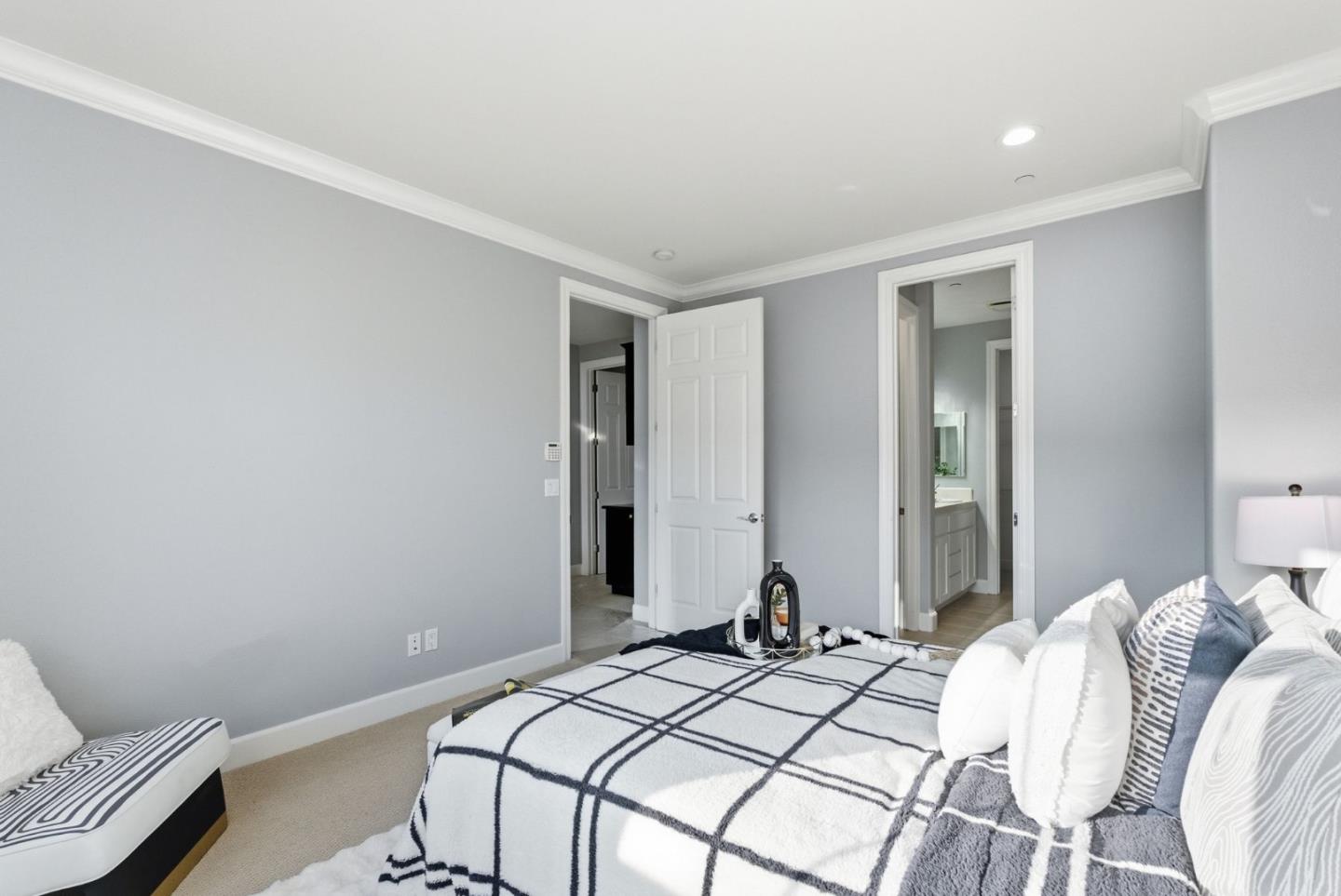 Photo #21: ML82039238 Listing: Photo #21