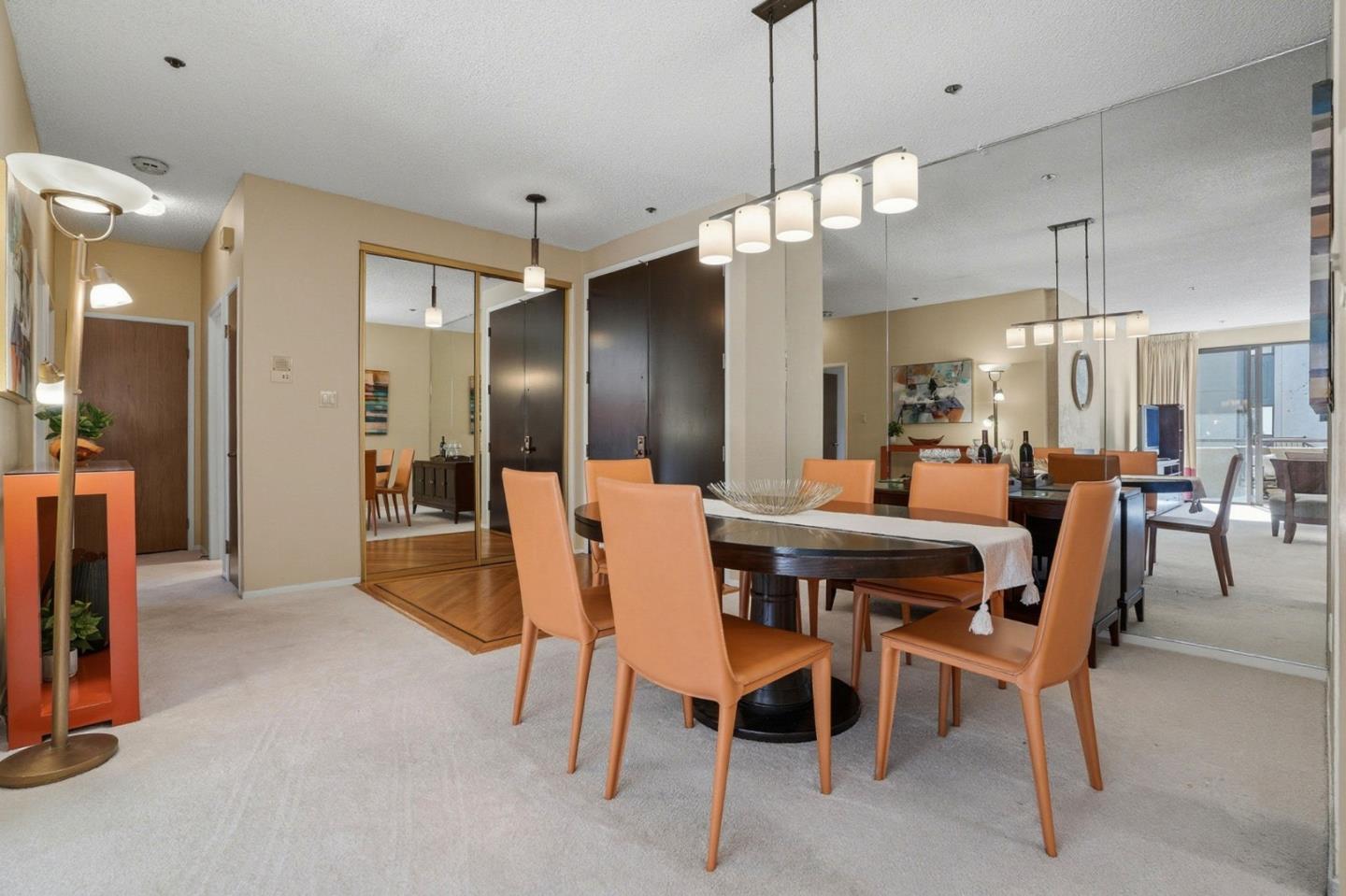 Detail Gallery Image 5 of 10 For 525 Almer Rd #106,  Burlingame,  CA 94010 - 2 Beds | 2 Baths