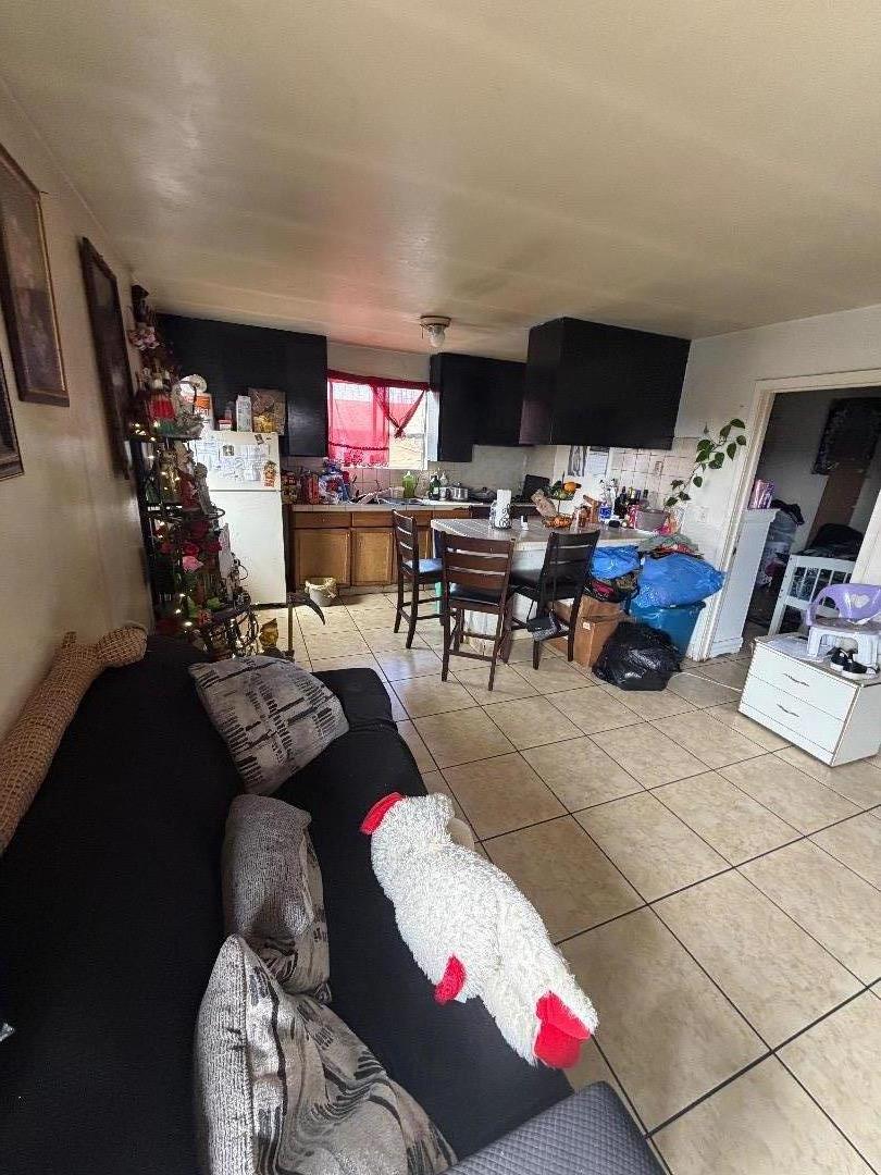 Detail Gallery Image 5 of 7 For 615 Terrace St, Salinas,  CA 93905 - – Beds | – Baths