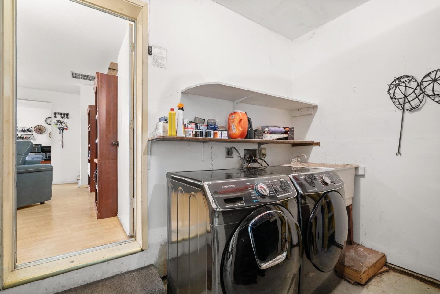 Detail Gallery Image 23 of 29 For 240 Green Meadow Dr #B,  Watsonville,  CA 95076 - 3 Beds | 1/1 Baths