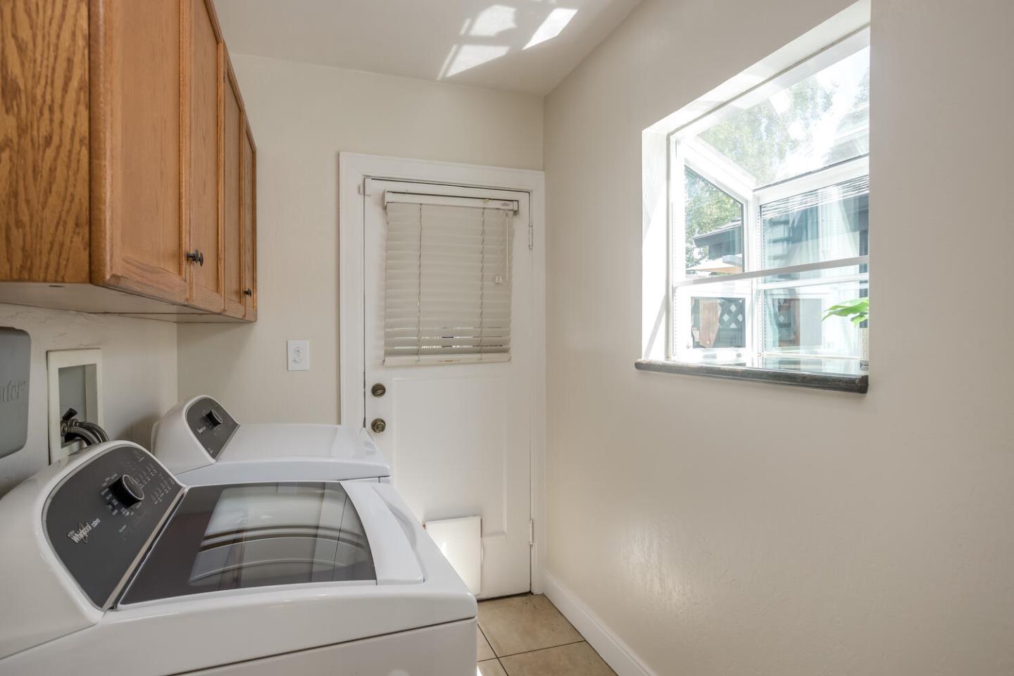 Detail Gallery Image 13 of 27 For 938 Chabrant Way, San Jose,  CA 95125 - 2 Beds | 1 Baths