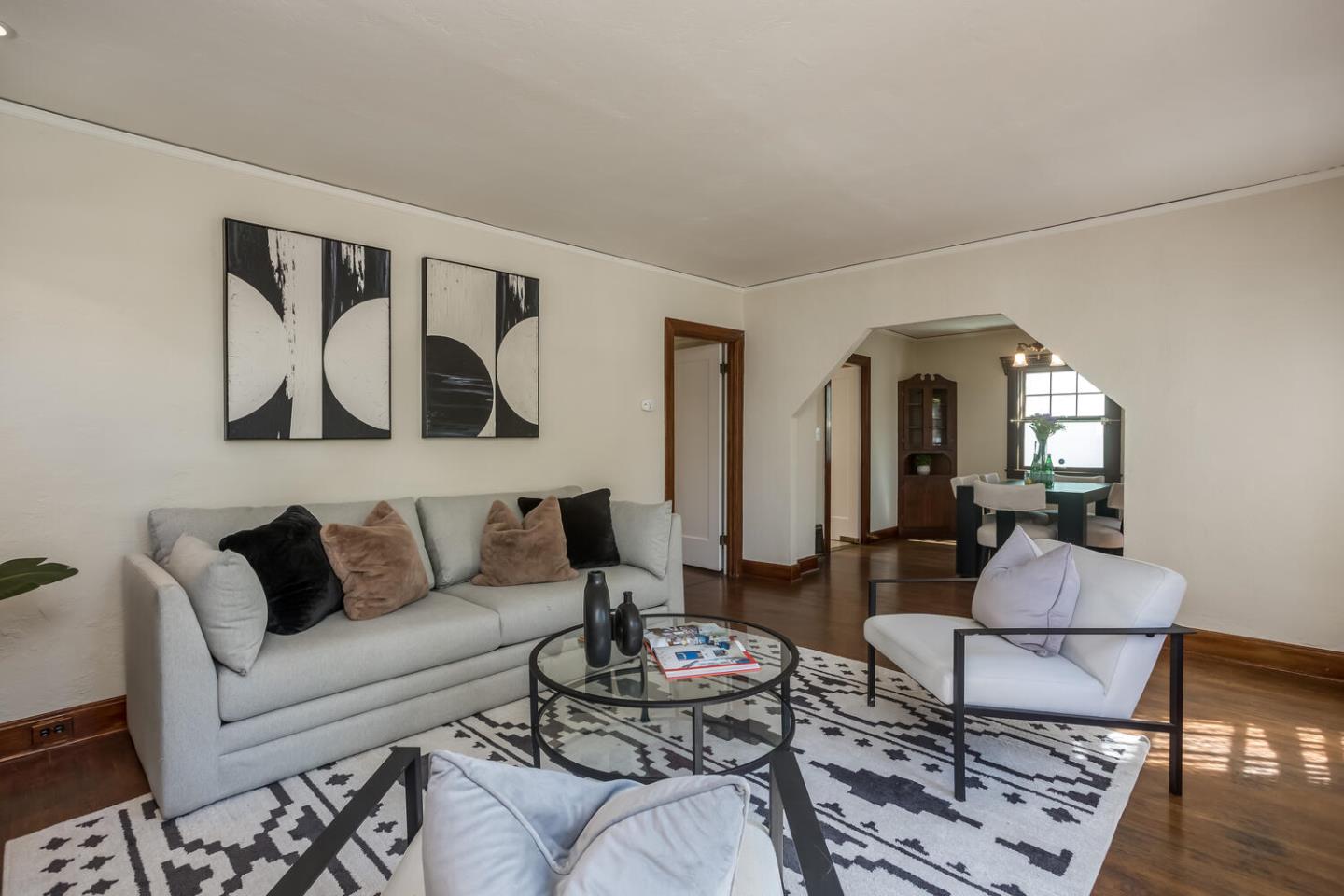 Detail Gallery Image 5 of 27 For 938 Chabrant Way, San Jose,  CA 95125 - 2 Beds | 1 Baths