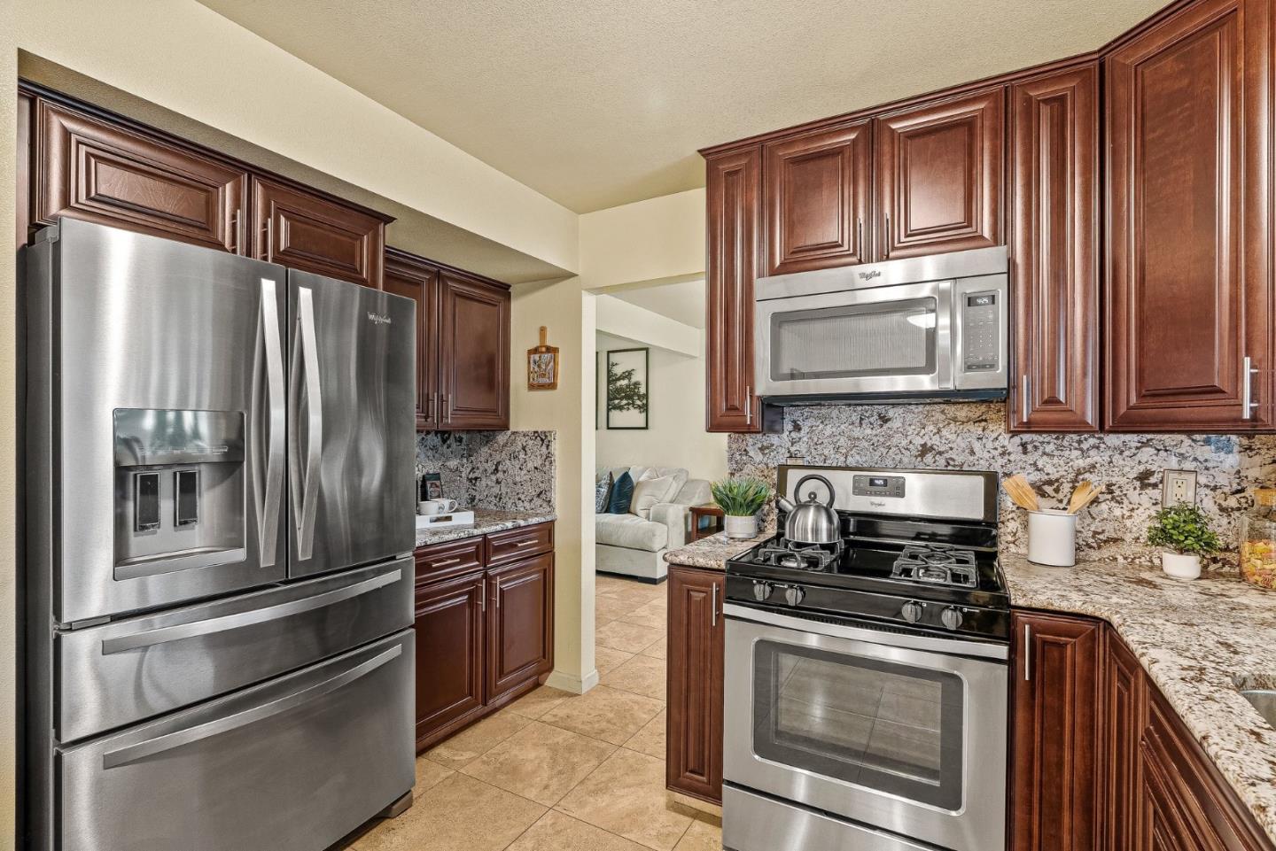 Detail Gallery Image 19 of 45 For 1751 Meridian Ave, San Jose,  CA 95125 - 4 Beds | 2 Baths