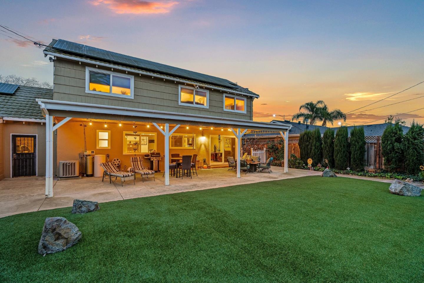 Detail Gallery Image 2 of 45 For 1751 Meridian Ave, San Jose,  CA 95125 - 4 Beds | 2 Baths