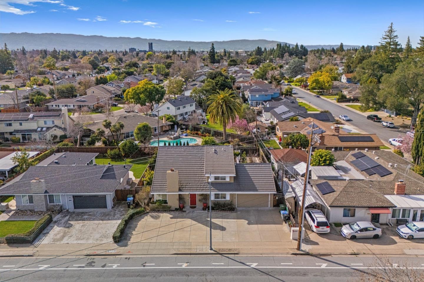Detail Gallery Image 36 of 45 For 1751 Meridian Ave, San Jose,  CA 95125 - 4 Beds | 2 Baths