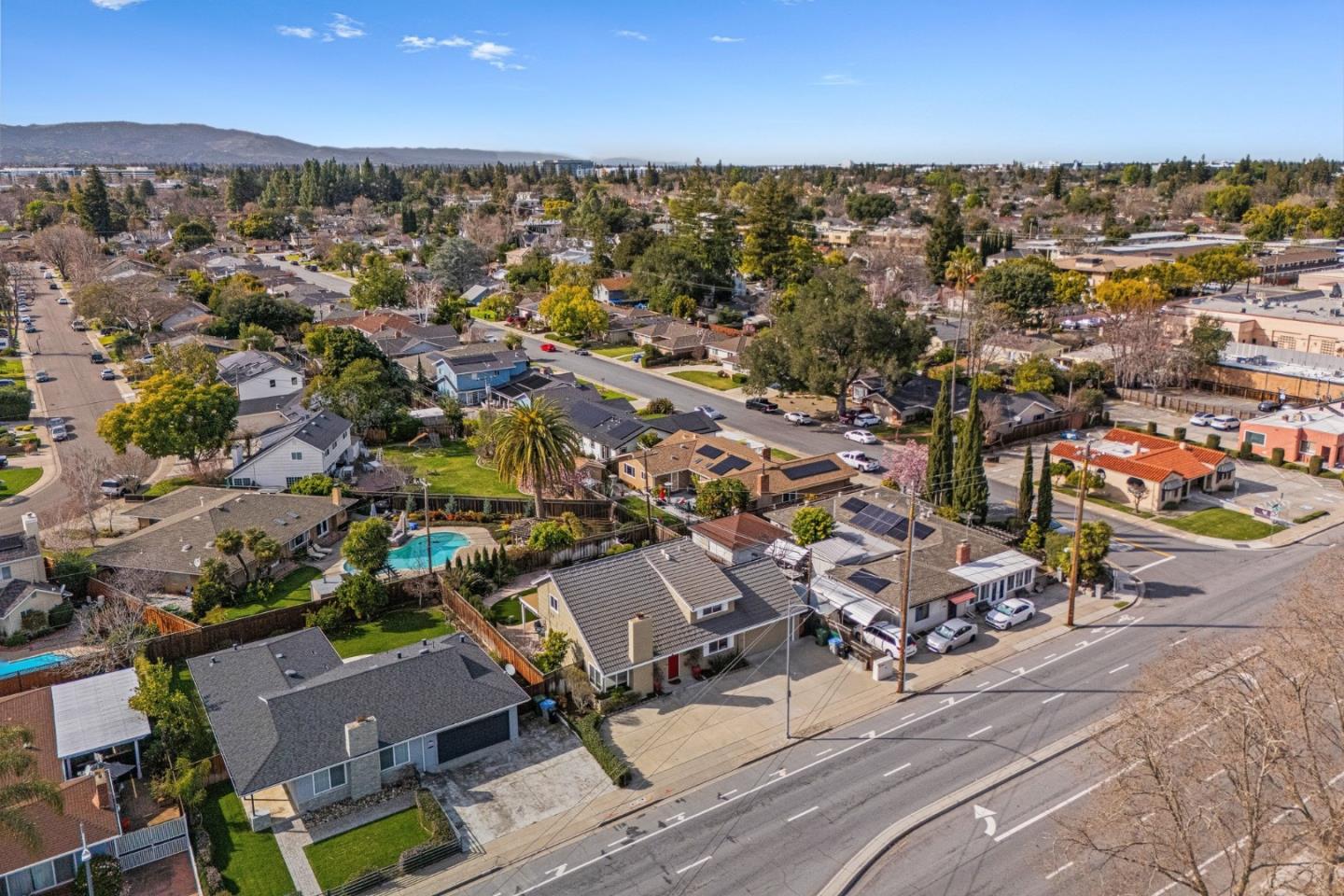 Detail Gallery Image 37 of 45 For 1751 Meridian Ave, San Jose,  CA 95125 - 4 Beds | 2 Baths