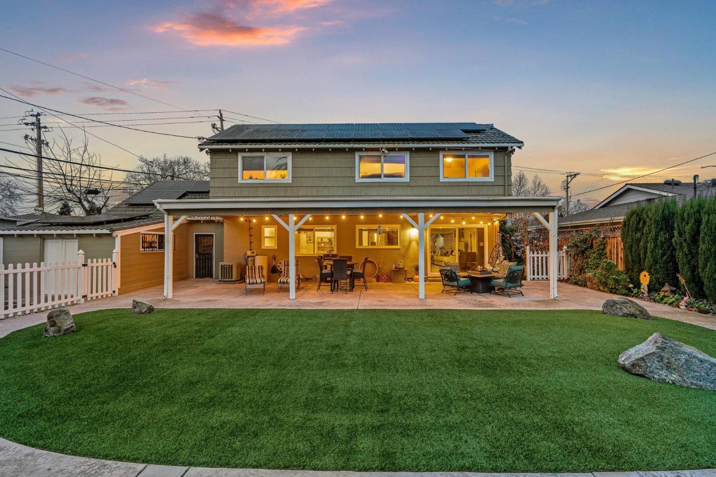 Detail Gallery Image 5 of 45 For 1751 Meridian Ave, San Jose,  CA 95125 - 4 Beds | 2 Baths