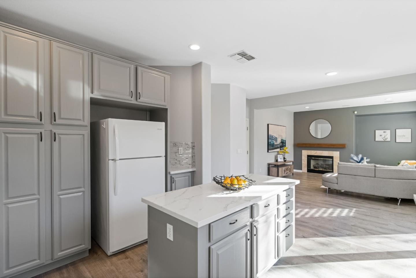 Detail Gallery Image 17 of 62 For 300 Crestridge Ct, San Jose,  CA 95138 - 5 Beds | 3 Baths